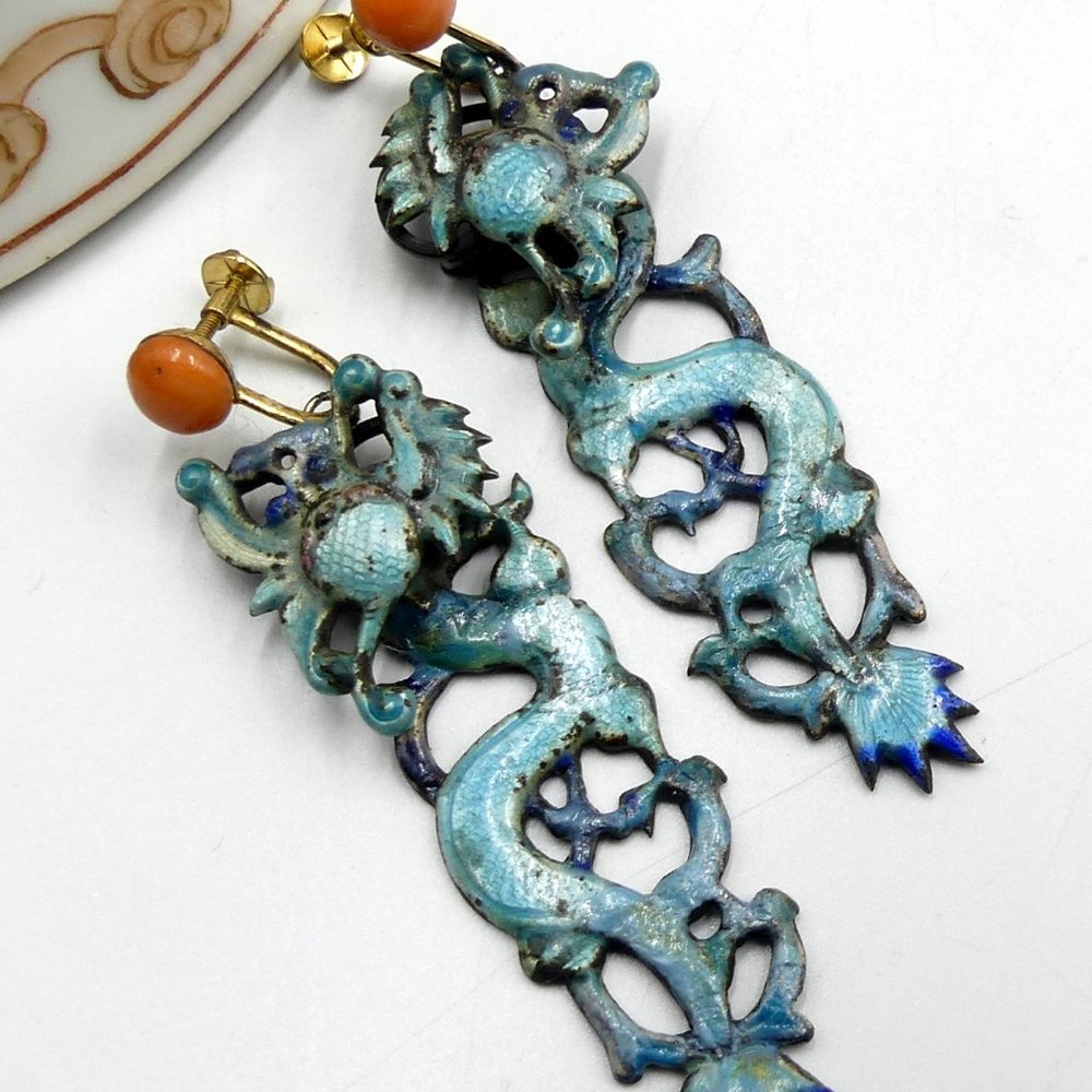 Old unique Chinese sterling silver enamel dragon w